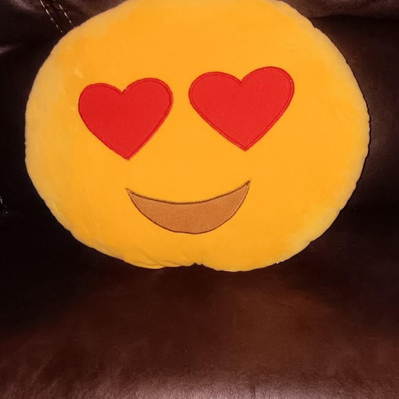 Toys 13 Emoji Pillow Yellow Smiley Faceheart Eyes Poshmark